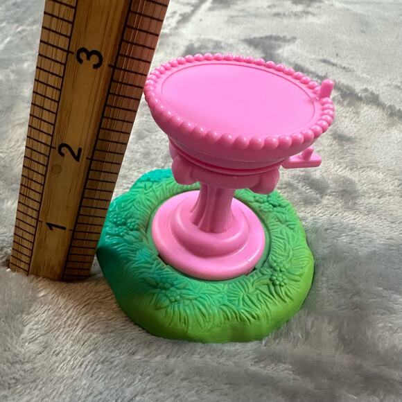 Vintage Littlest Pet Shop Garden Tag Pets Replacement Pink Birdbath 1995 Kenner - Picture 7 of 7